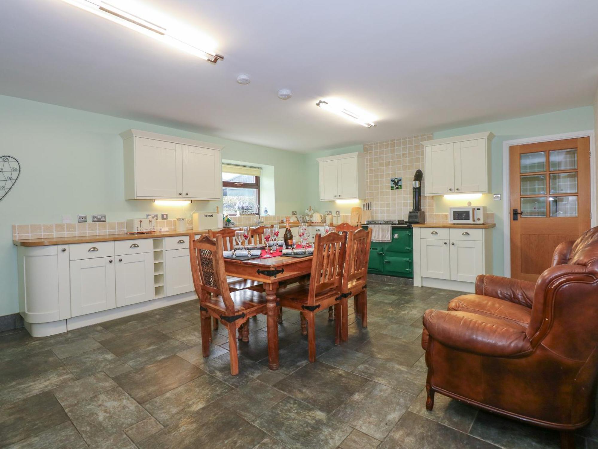 Yr Hen Stabl Villa Карнарфон Екстериор снимка